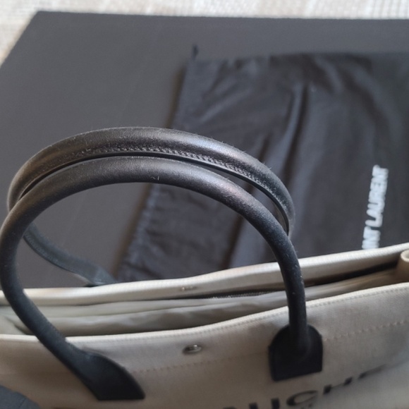 USED ONLY TWICE - RIVE GAUCHE 'LARGE' TOTE BAG IN PRINTED CANVAS AND LEATHER - Picture 9 of 17